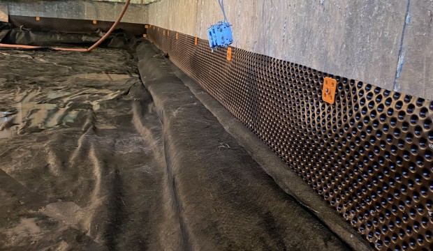 Pyrite Removal - Installation of geotextile and Delta MS on the inner perimeter